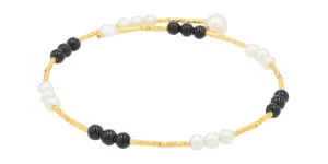 18K YG 3.4 - 5.6 MM Pearl & 3.3 MM Onyx Bangle
