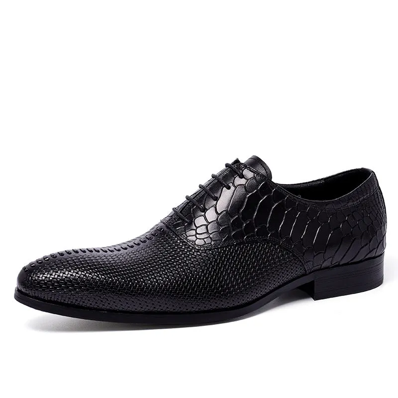 2025 Business leather shoes men's carved pointed Oxford British lace-up wedding dress retro leather shoes embossed snake leather shoes