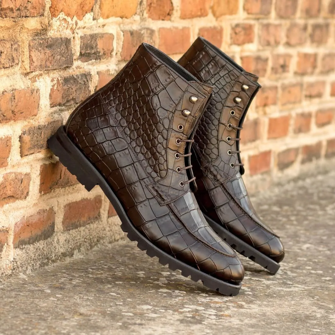 Bottines Derby Demi-Chasse en cuir croco marron foncé - Semelles Commando