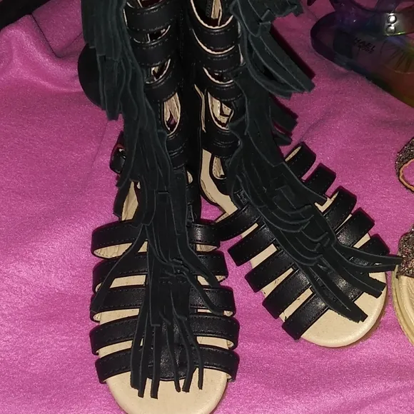 Bundle of Toddler Girl Size(8 and 9) SHOES(6) pairs