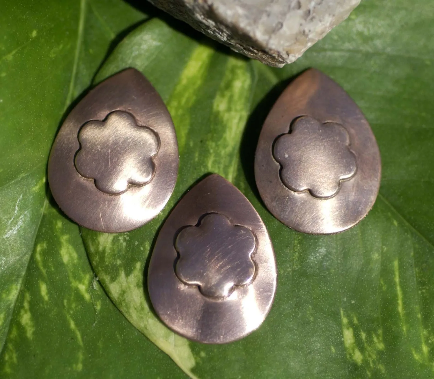 Flowery Teardrop Embossed for Blanks Enameling Stamping Texturing Variety Metals - 4 pieces