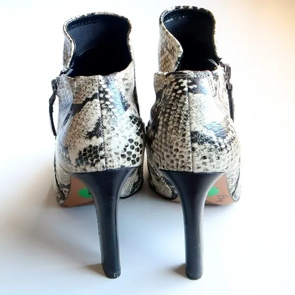 Franco Sarto Snakeskin Embossed Leather Heeled Ankle Boots Booties Size 8
