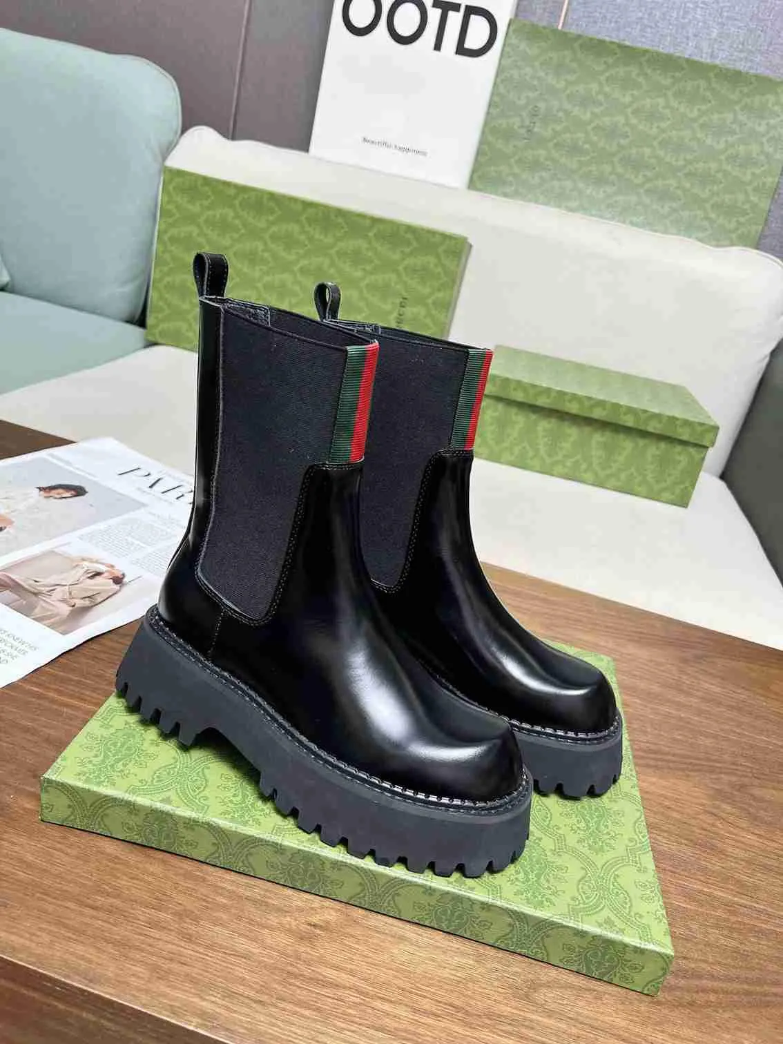 GG WOMEN'S BOOT WITH WEB ANAND LEATHER BLACK ‎806398 AAD6T 1052