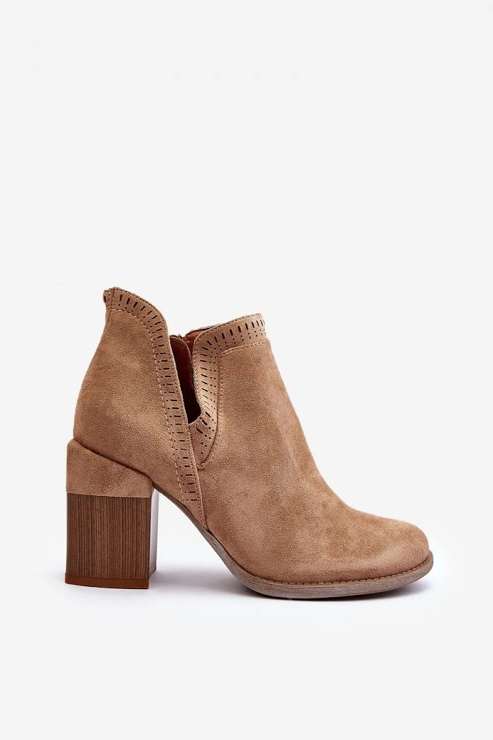 Heel boots