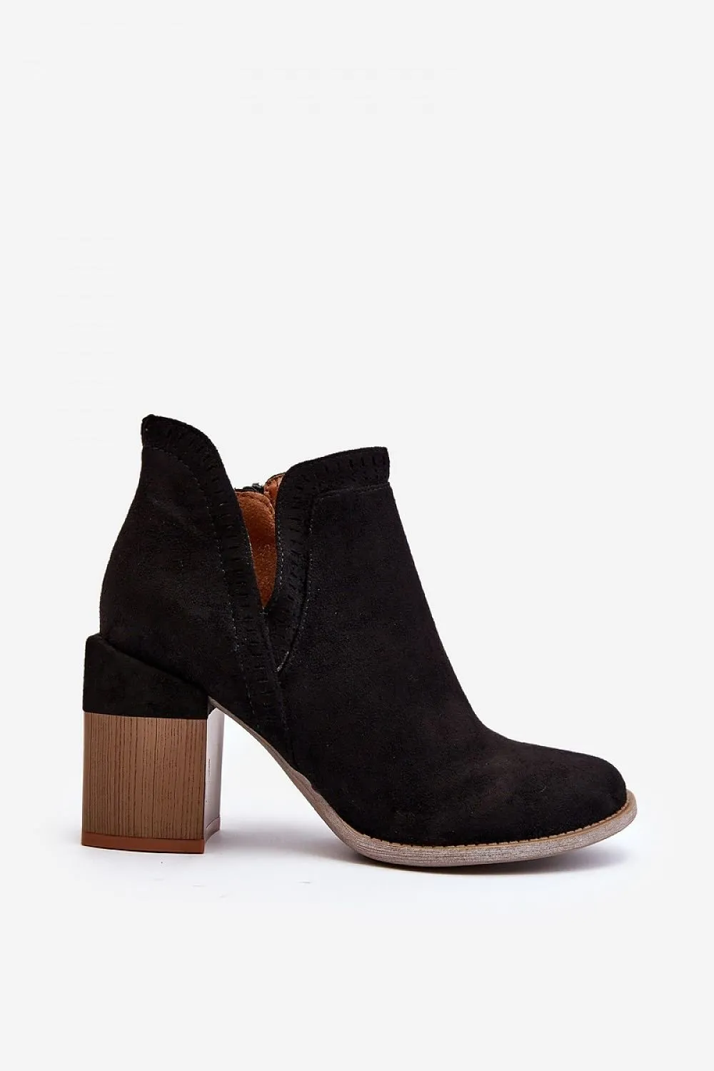 Heel boots
