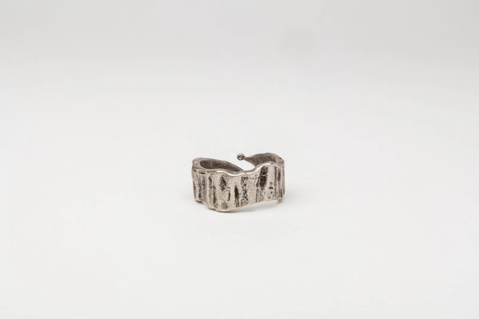 Italia: Ancient Greek Irregular Tree Bark Wrap Ring