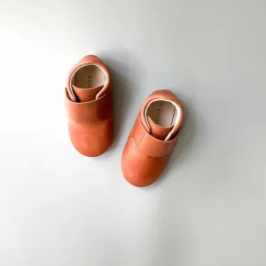 Kicks with Velcro - Dark Brown