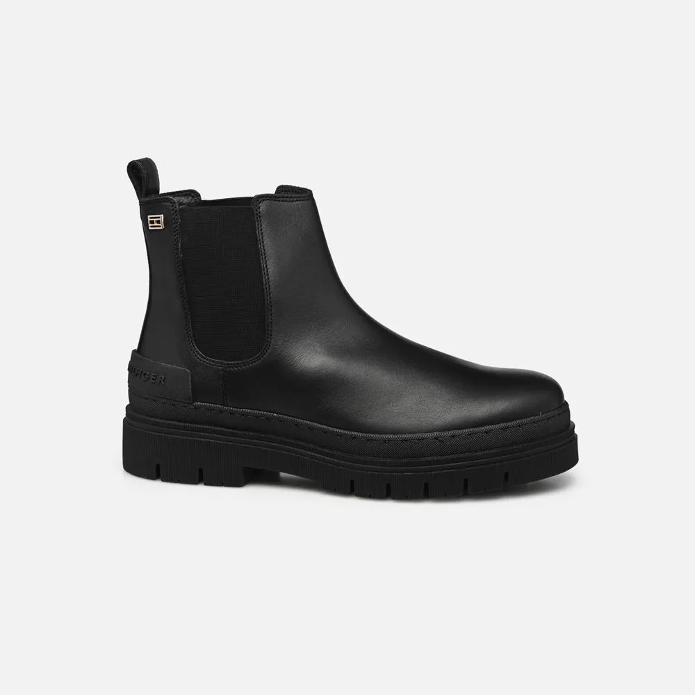Leather Flat Boot - Black