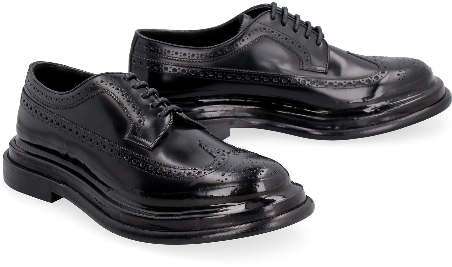 Leather lace-up shoes