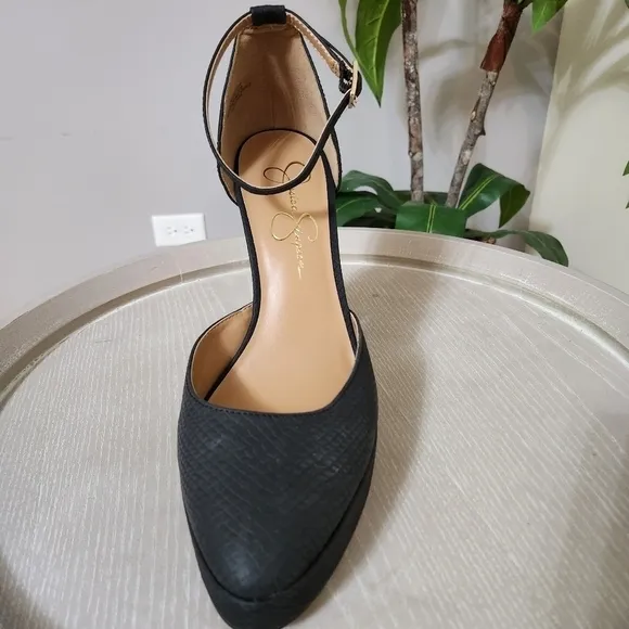 NEW Jessica Simpson Ankle Platform Embossed Leather Pumps Black 10