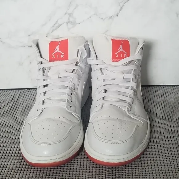 NIKE Air Jordan 1 Mid PREMIUM 'White Infrared Sneakers Shoes Men Size 13