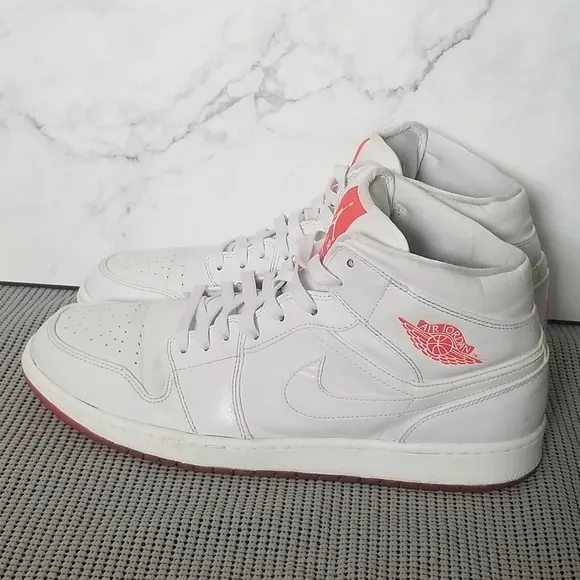 NIKE Air Jordan 1 Mid PREMIUM 'White Infrared Sneakers Shoes Men Size 13