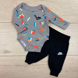 Nike OUTFIT