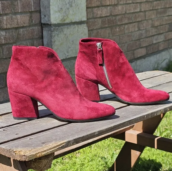 Pomme D'or red suede ankle booties