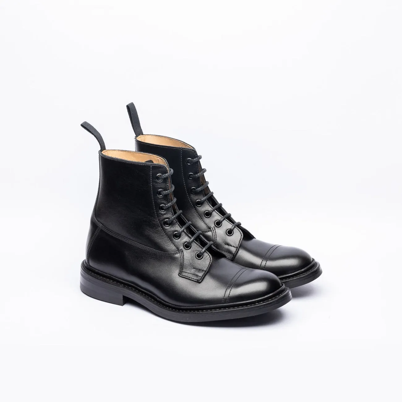Stivale derby Tricker's Grassmere in pelle nera