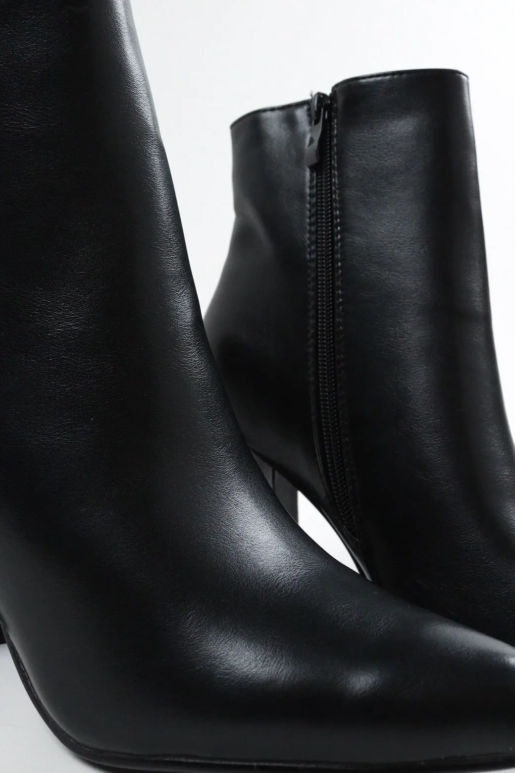 Taiyu - Women's Ankle Boots