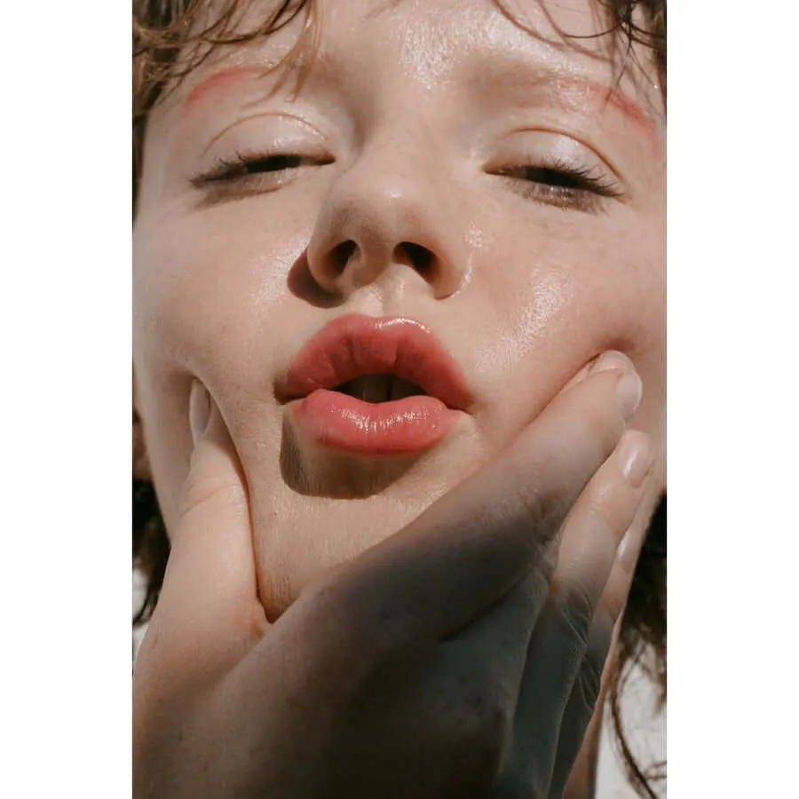 TOUCH - MULTI-BENE STICK // LIPS   CHEEKS