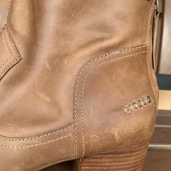 Ugg Bandara Leather Sahara Ankle Boots Size 11
