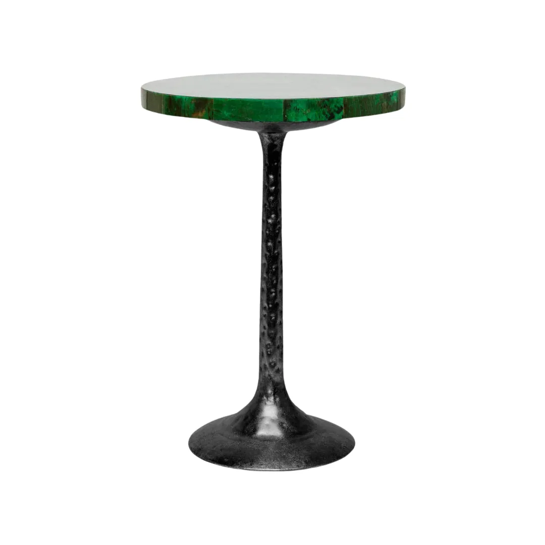 Vignette Green Table