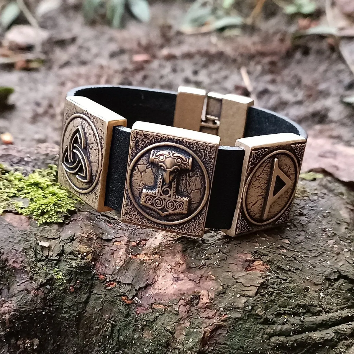 Viking Mjolnir bracelet leather wristband