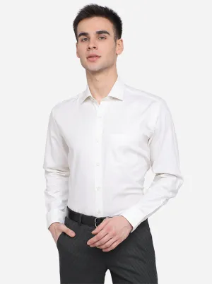 White Solid Regular Fit Formal Shirt | JadeBlue