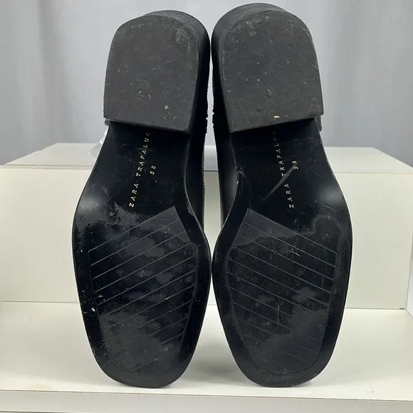 Zara Biker Leather Ankle Boot in Black.